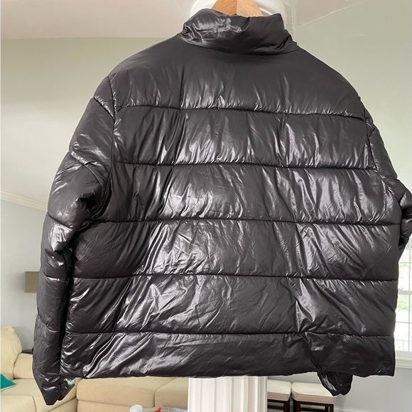 Time and Tru women’s black puffer Jacket size X Large (16-18 ) with side pockets - Picture 2 of 4